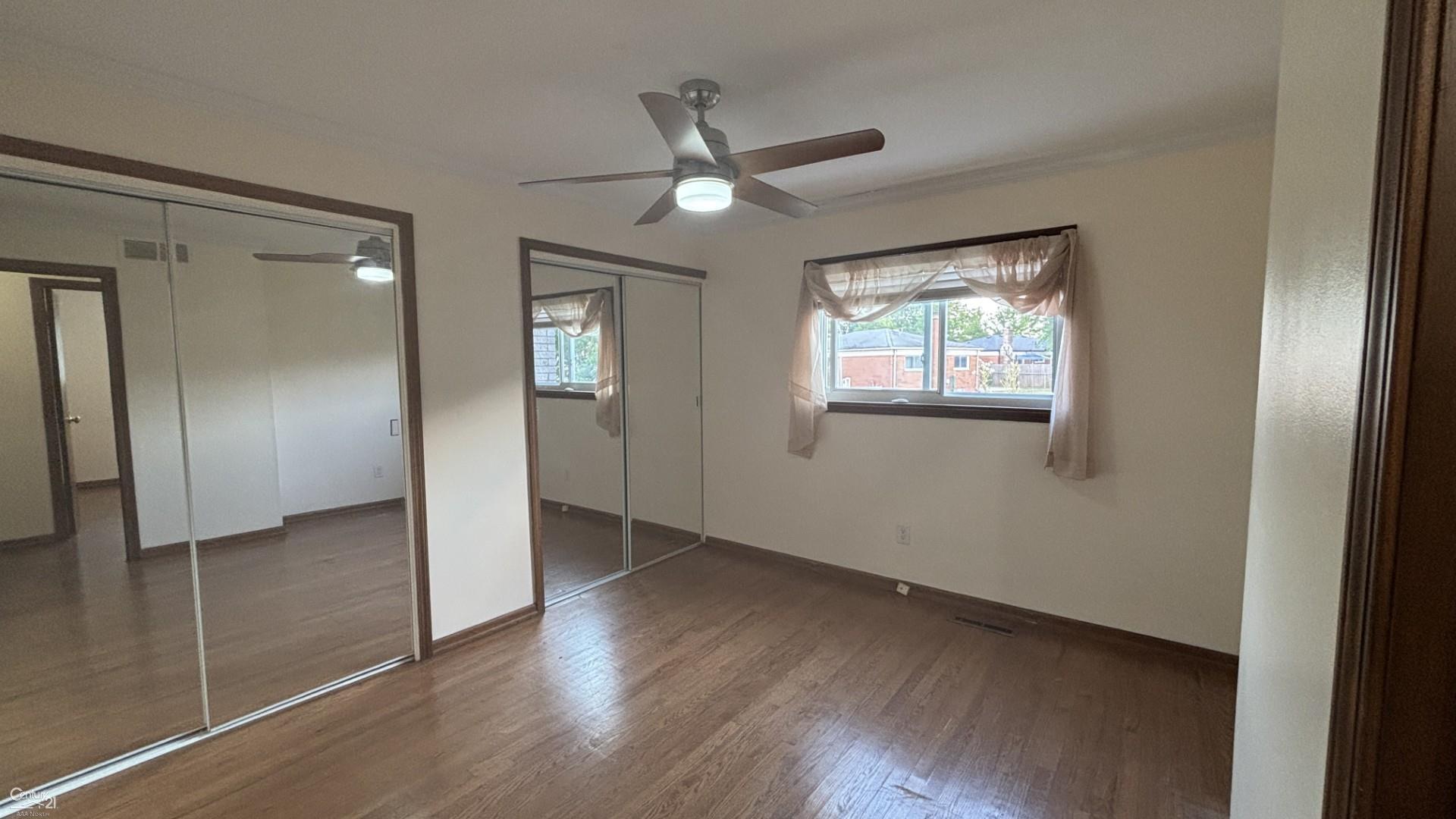 Property Photo: 3560 Hillcrest Common MI 48092-3273