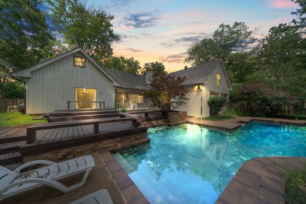 Property Photo: 6803 Robin Perch Cv TN 38119