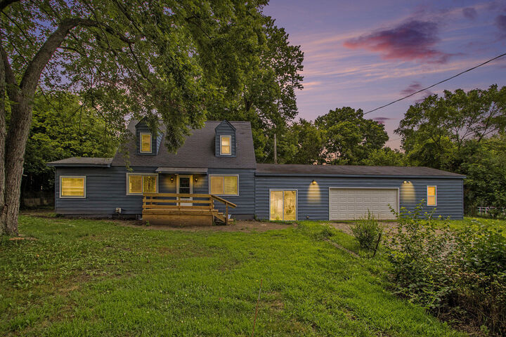 Property Photo: 528 Leenhouts Street MI 49048