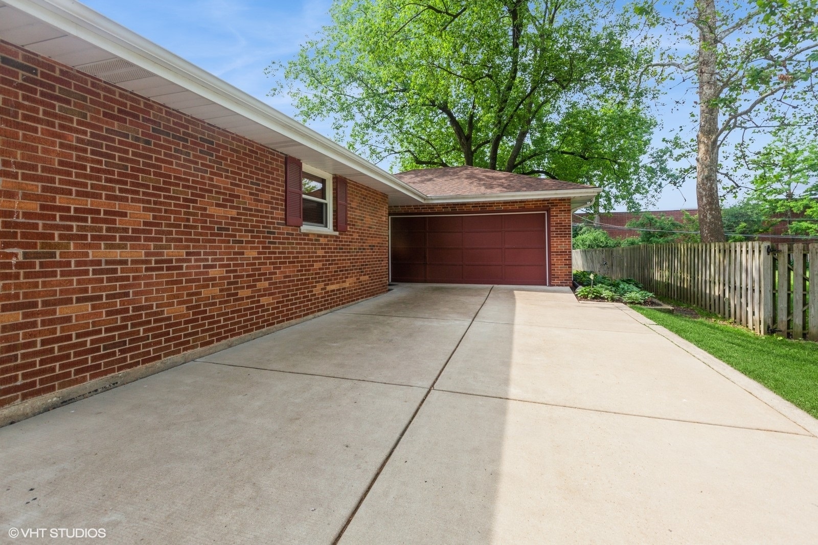 Property Photo:  25W251 Highview Drive  IL 60563 