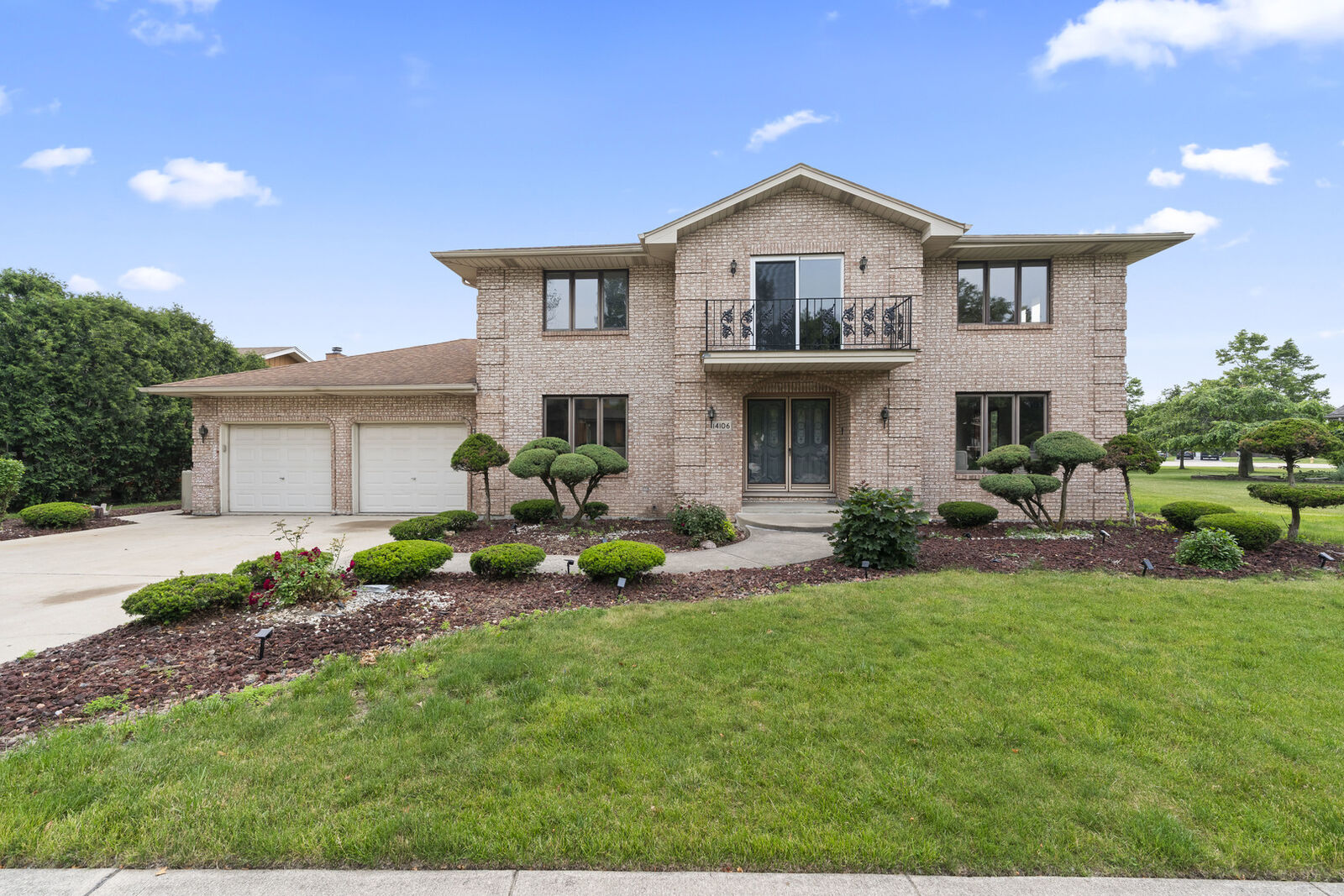 Property Photo:  14106 S Golden Oak Drive  IL 60491 