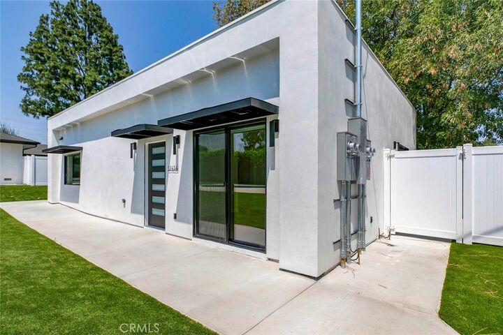Property Photo: 17434 Index Street CA 91344