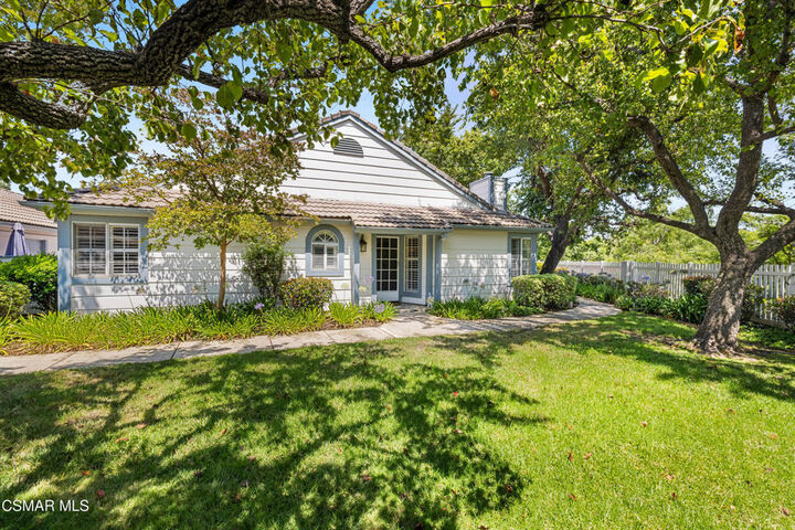 Property Photo:  430 Jeremiah Drive  CA 93065 