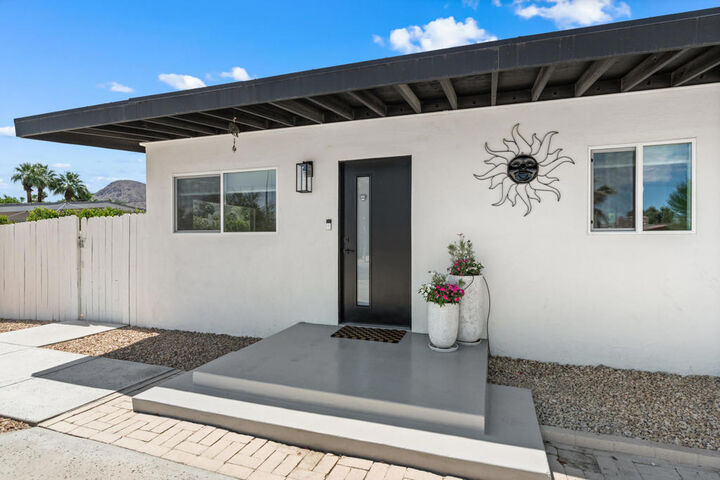 Property Photo:  74279 Old Prospector Trail  CA 92260 