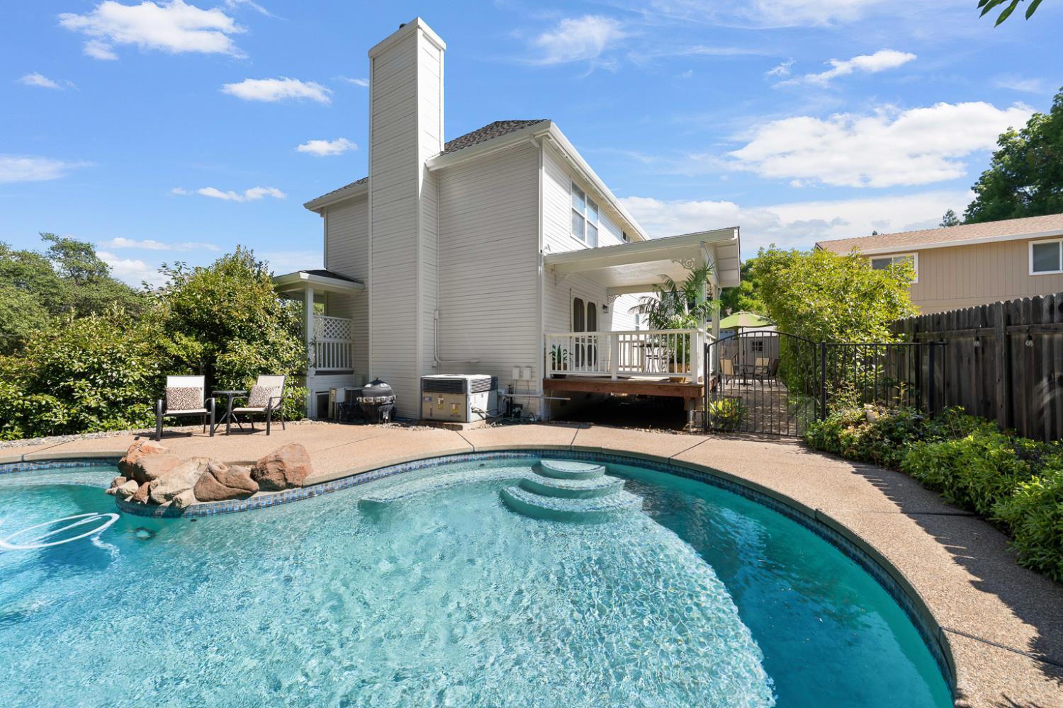 Property Photo:  2927 Thrasher Court  CA 95682 