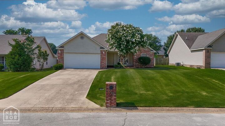 Property Photo: 1312 Hemingway Circle AR 72405