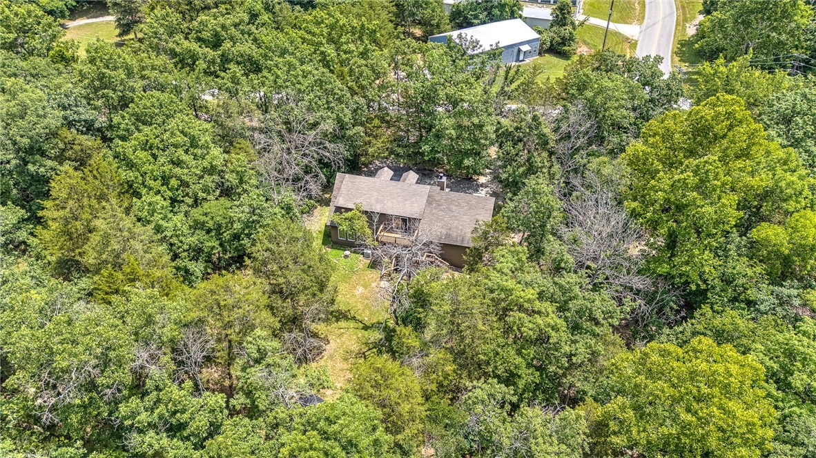 Property Photo:  1 Thomas Circle  AR 72631 