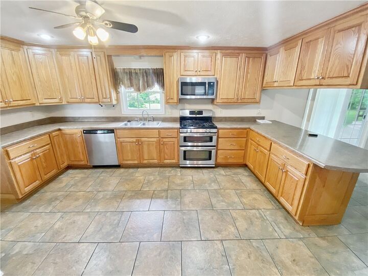 Property Photo:  261 Button Drive  AR 72601 