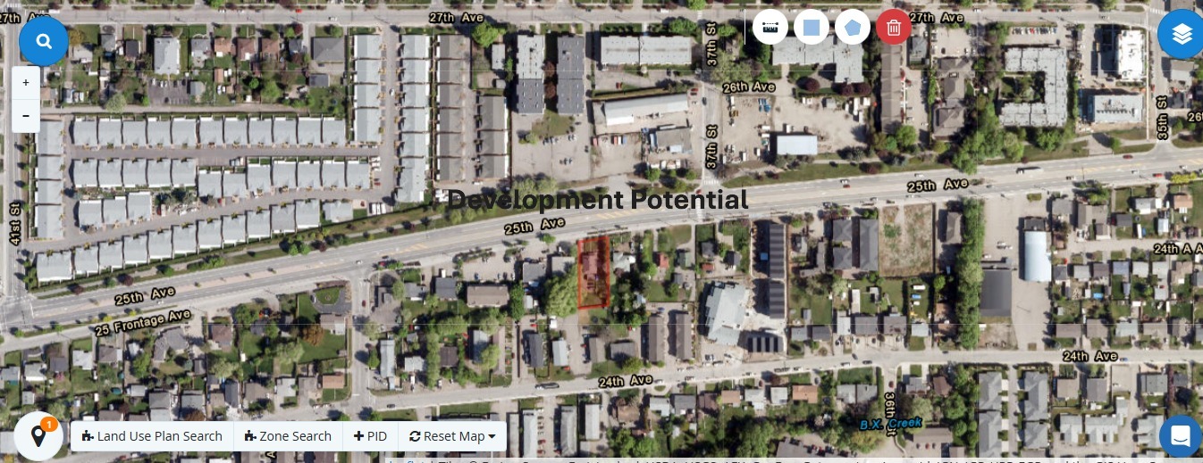 Photo de la propriété:  3708 25 Avenue  BC V1T 1P3 