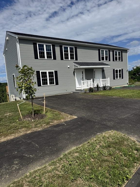 2 Snowberry Circle  Worcester MA 01607 photo
