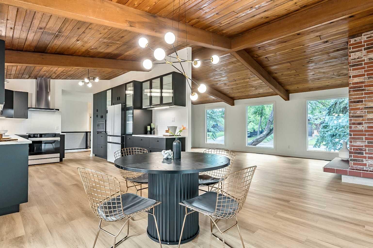 Property Photo:  2606 24 Avenue  AB T0L 1R0 