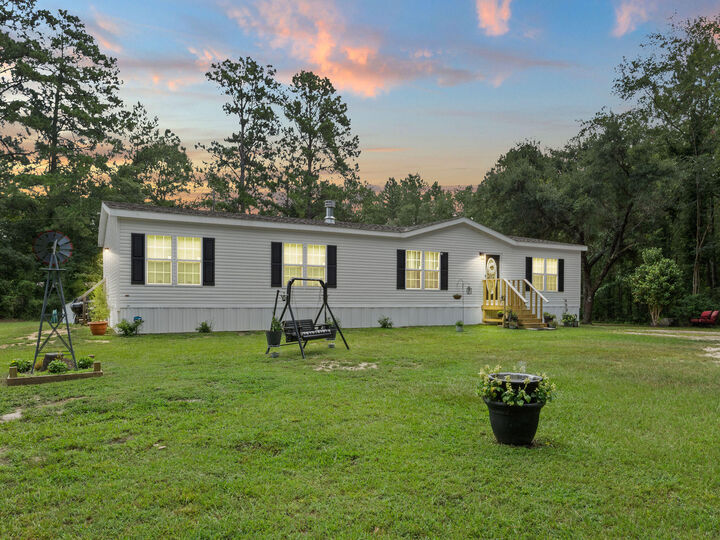 257 Brown Rd  Evans LA 70639 photo