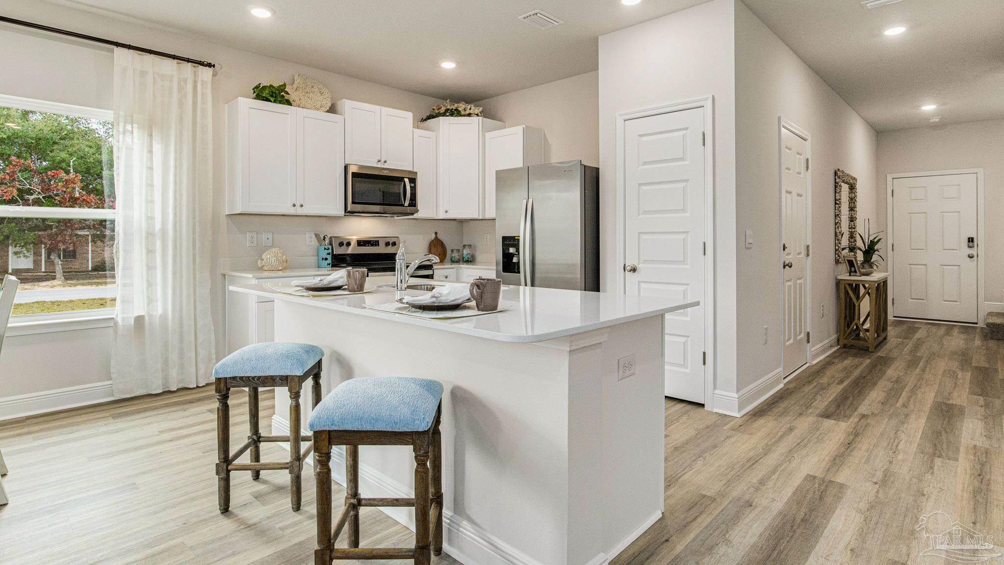 Property Photo:  2591 Cliff Hollow Cir  FL 32563 