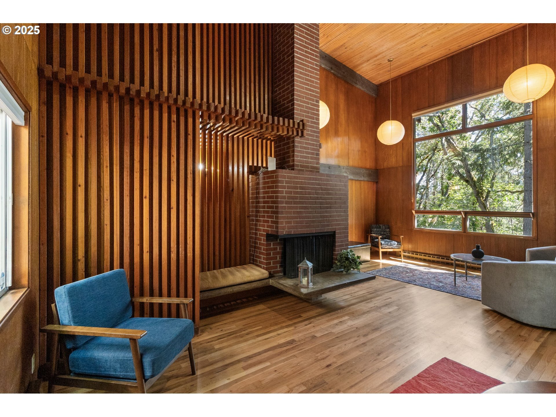 Property Photo:  3255 Olive St  OR 97405 
