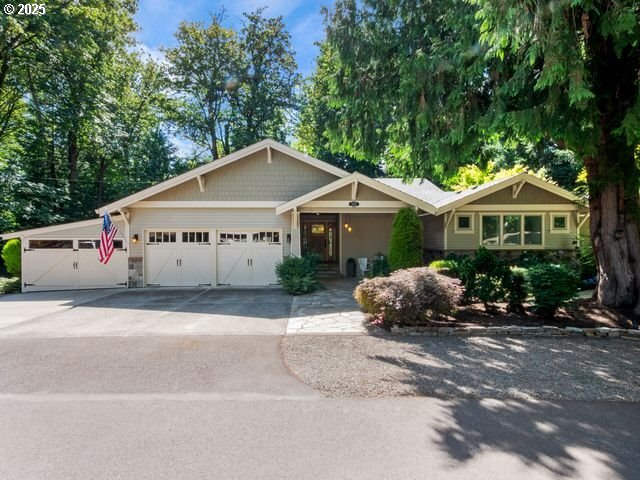 Property Photo:  18845 Parkwood Pl  OR 97068 