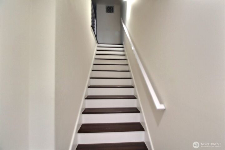 Property Photo:  15188  5th Lane S B  WA 98148 