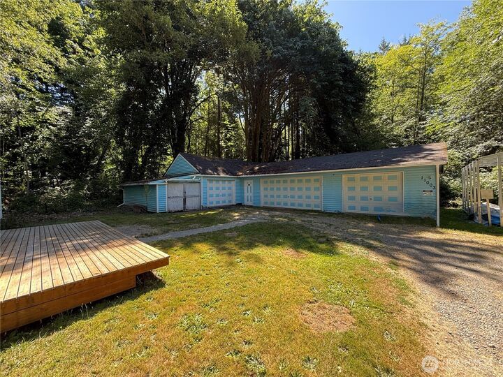 Property Photo:  11003 SW Cove Road  WA 98070 