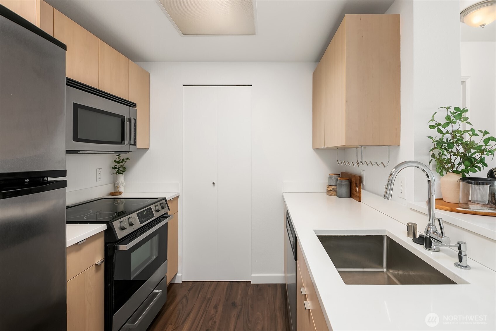 Property Photo: 121 Vine Street 2304 WA 98121