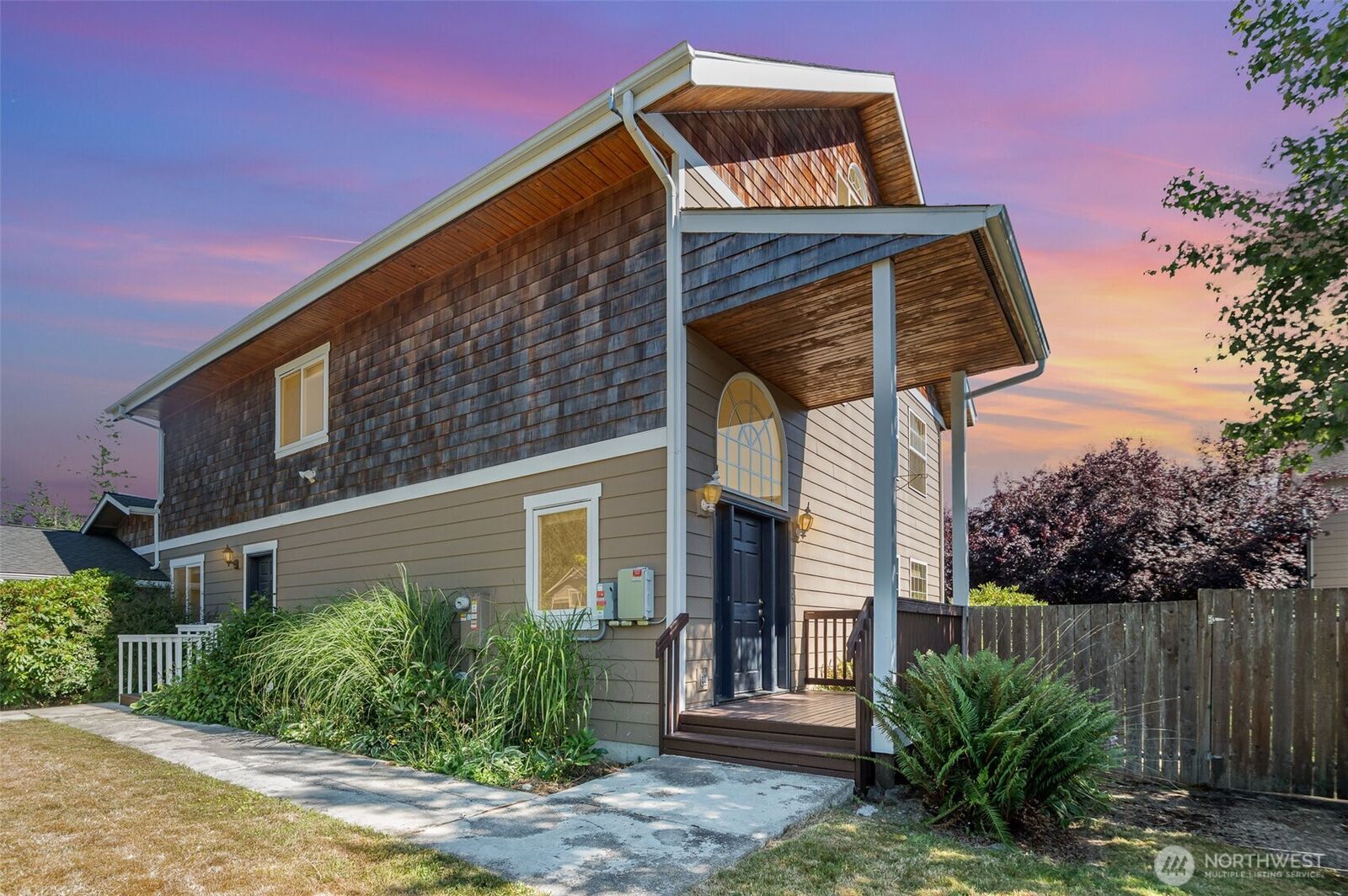 Property Photo:  8516  83rd Street NE  WA 98270 