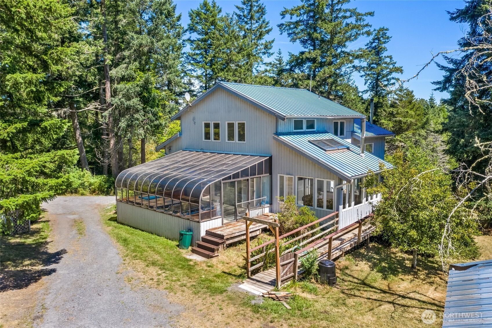 Property Photo: 289 Alaska Place WA 98250