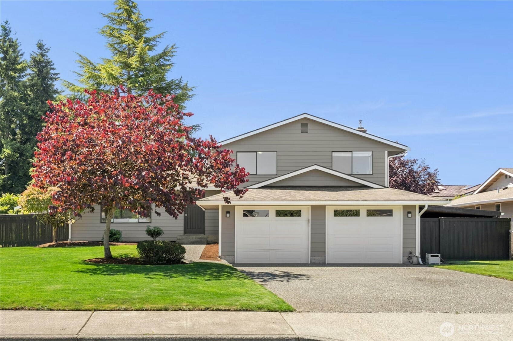 Property Photo: 818 91st Place SE WA 98208