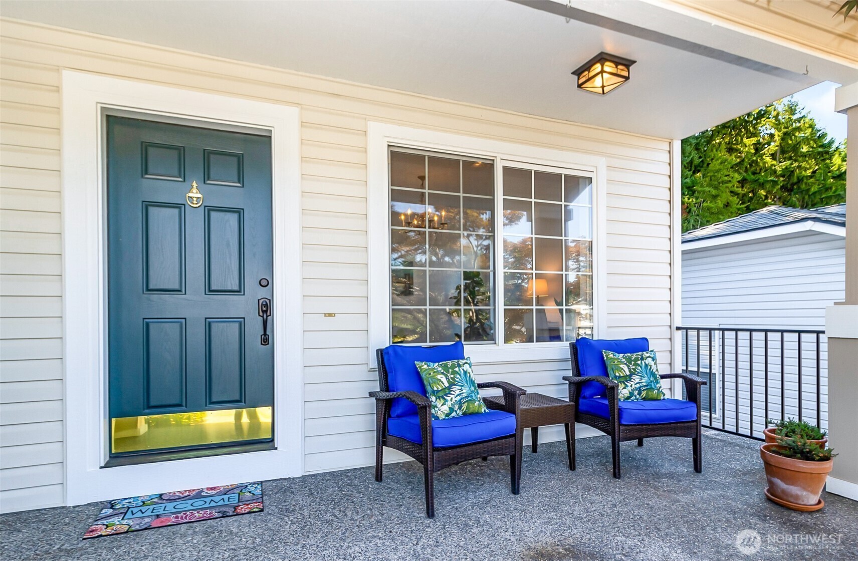 Property Photo: 14307 53rd Avenue SE WA 98208