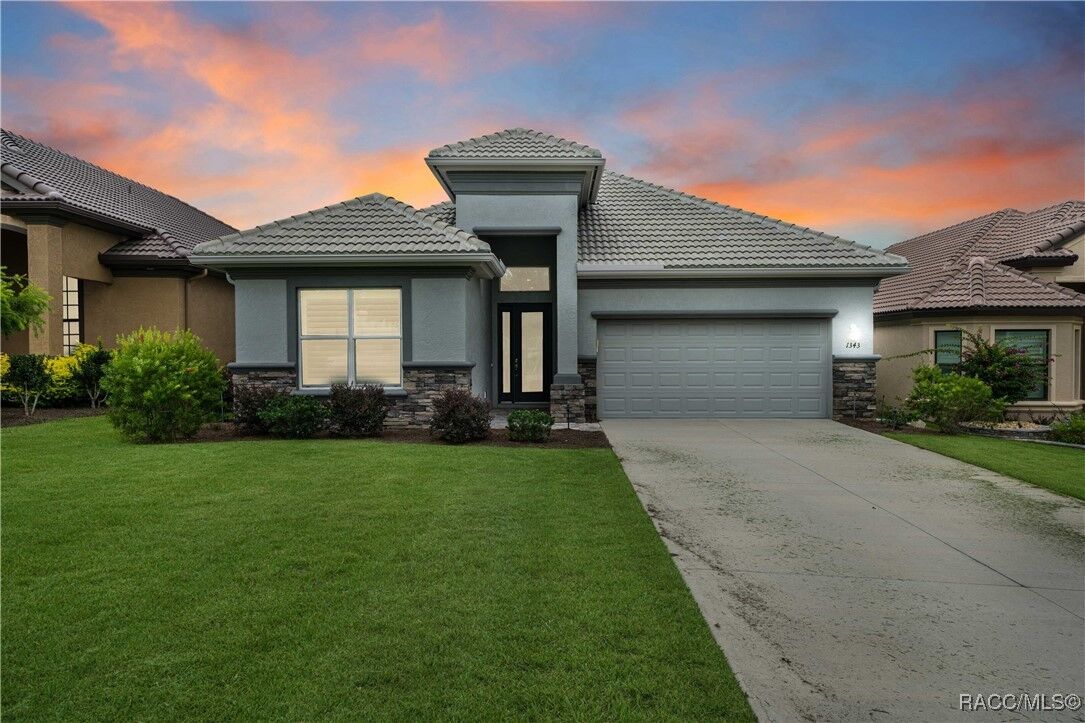 Property Photo:  1343 W Greenmeadow Path  FL 34442 