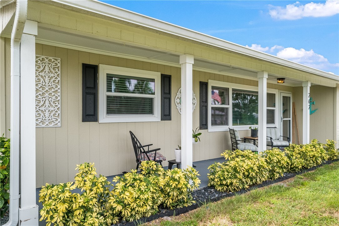Property Photo: 262 Dock Avenue FL 32958