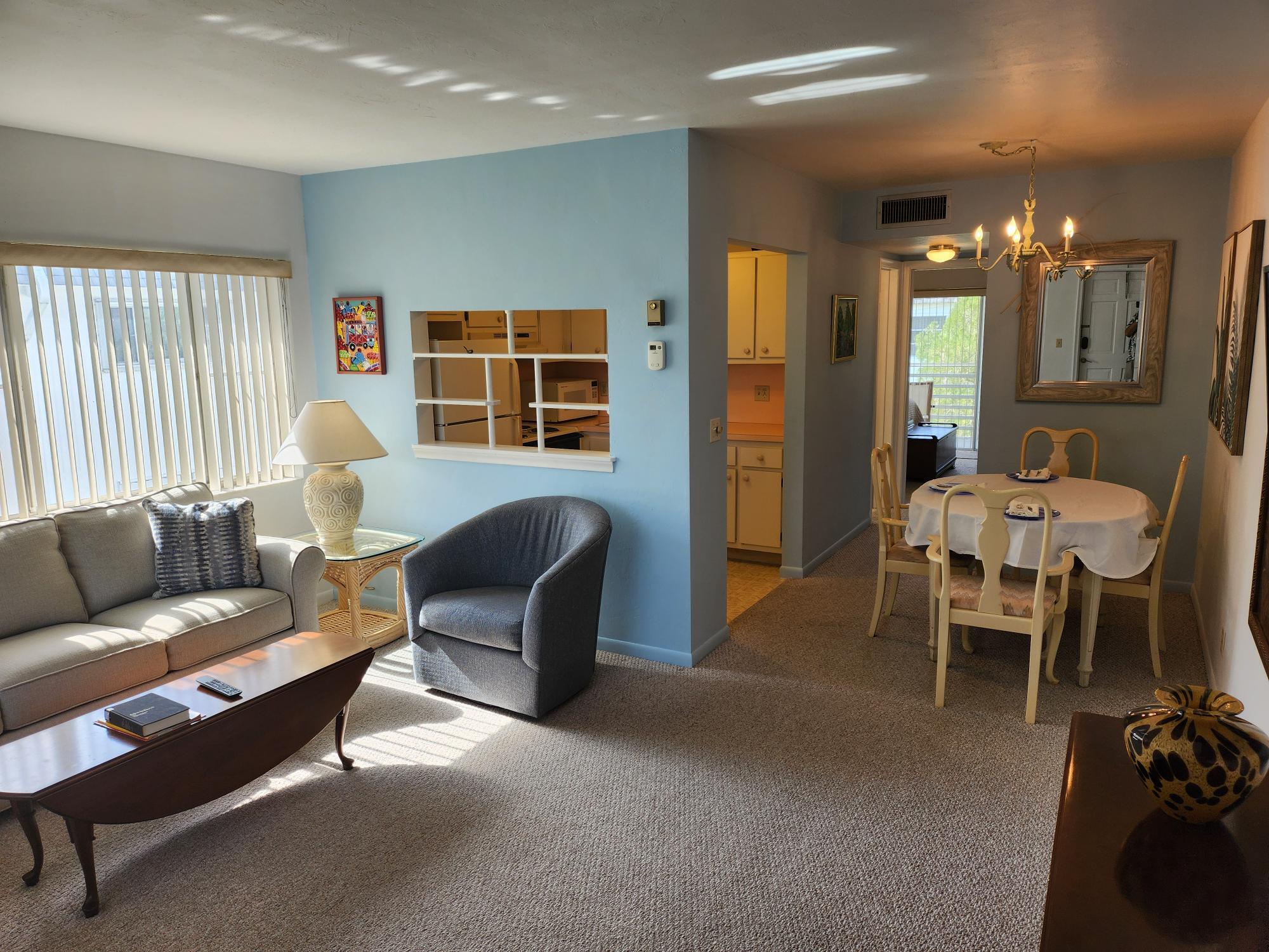 Property Photo:  3322 Cynthia Ln 208  FL 33461 