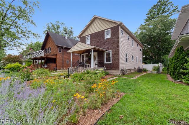 Property Photo: 120 Kayser Avenue MI 48067