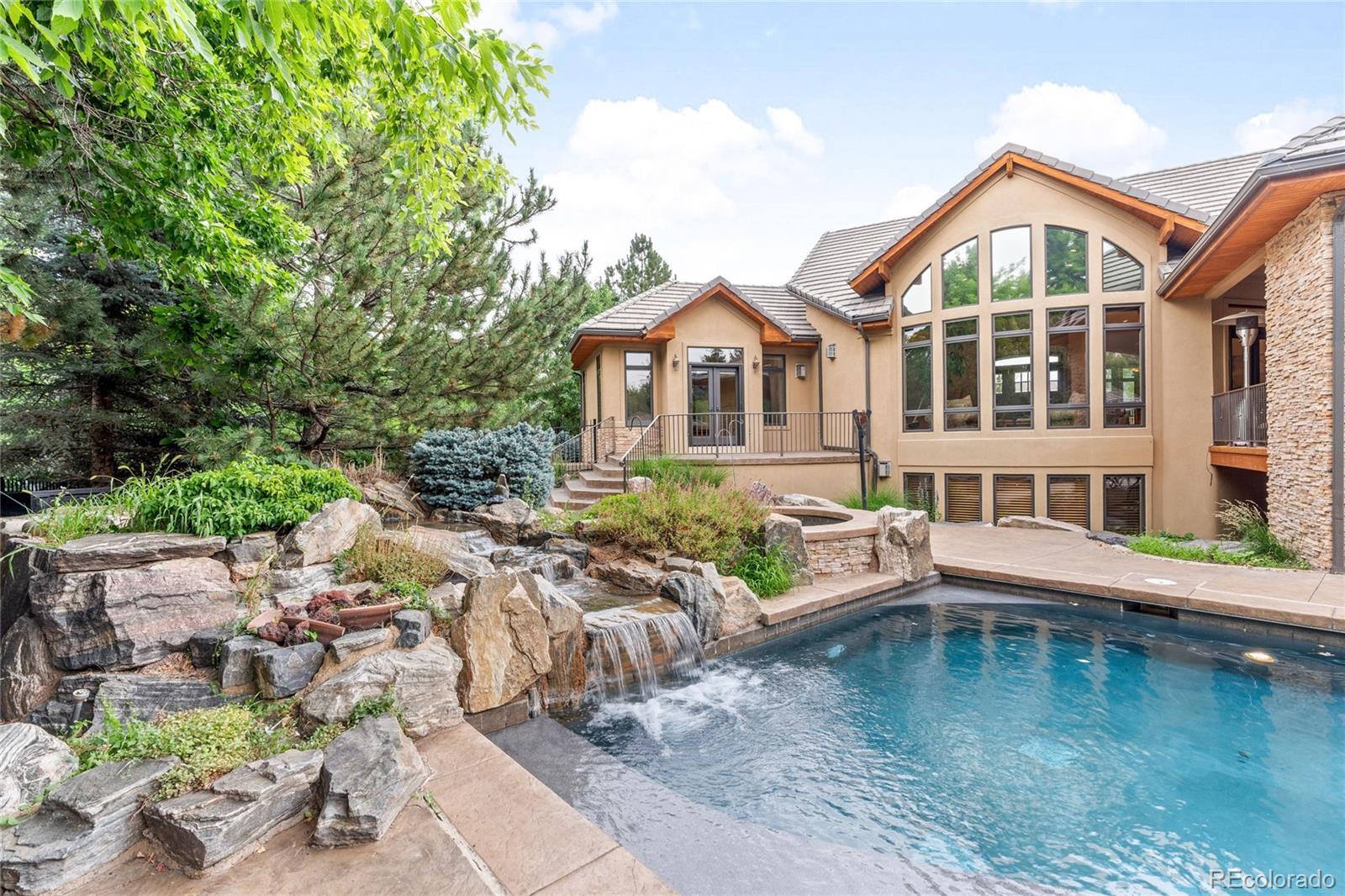 Property Photo: 1705 W Hinsdale Place CO 80120