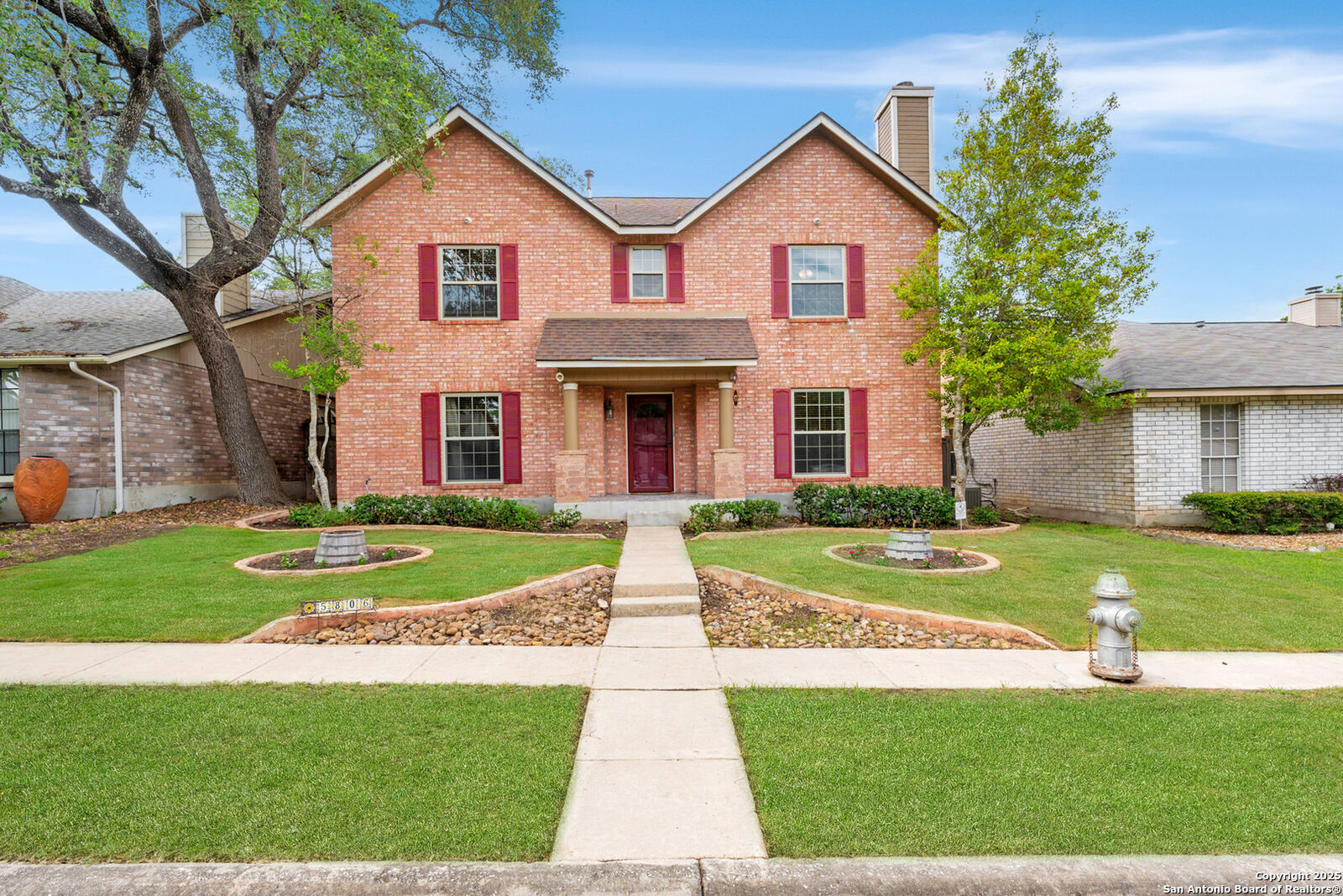 Property Photo:  5806 Heather Vw  TX 78249 