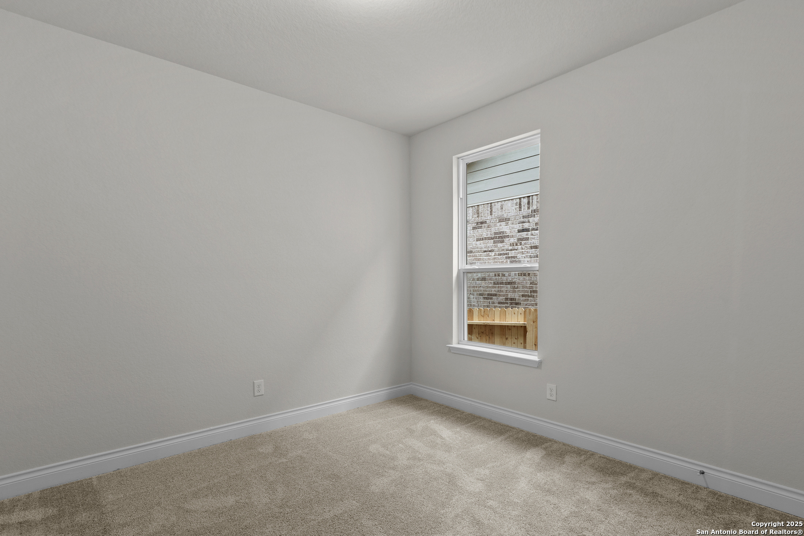 Property Photo: 4014 Paddock Trail TX 78155