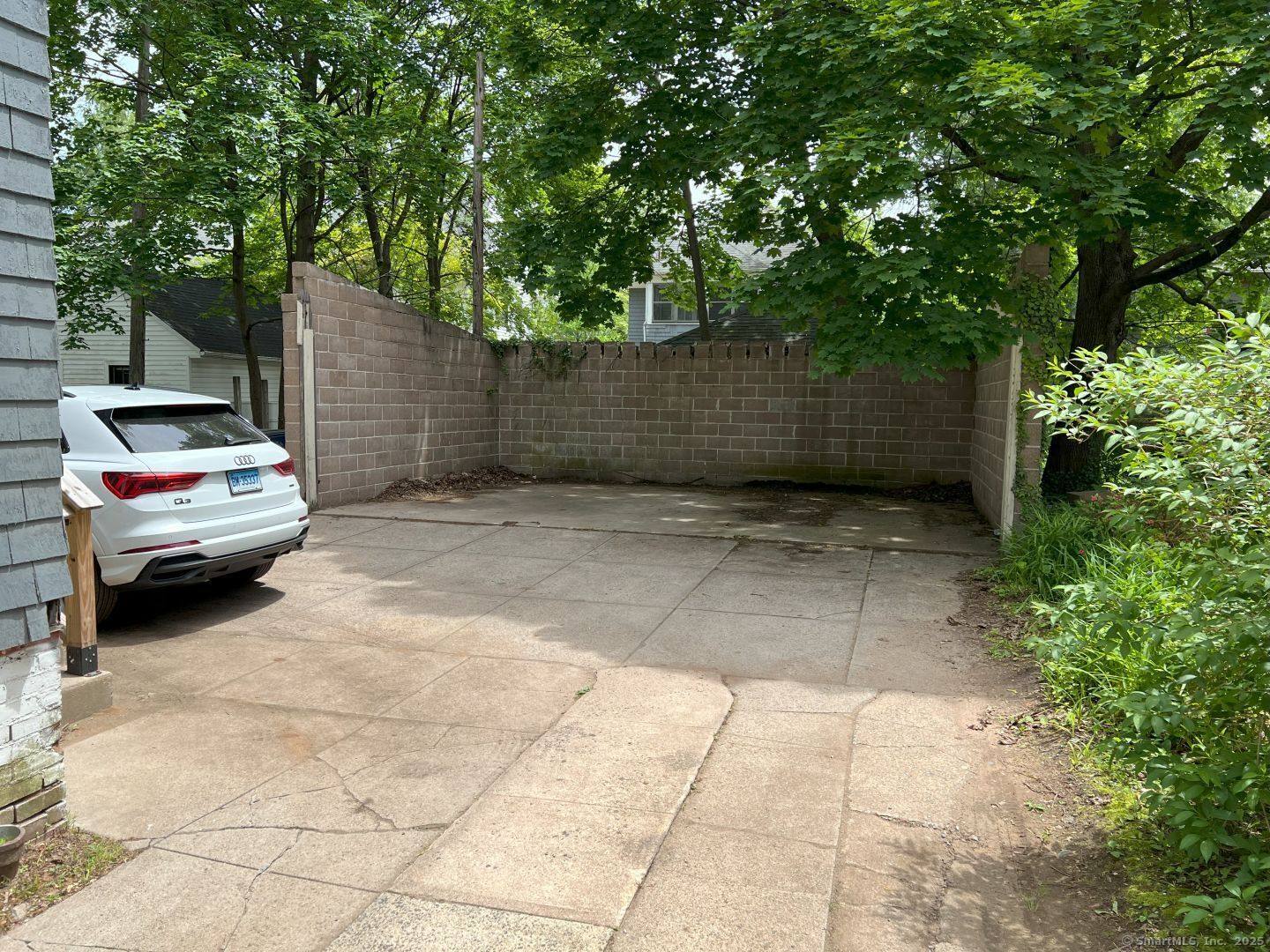 Property Photo: 43 Pendleton Street 3rd Floor CT 06511