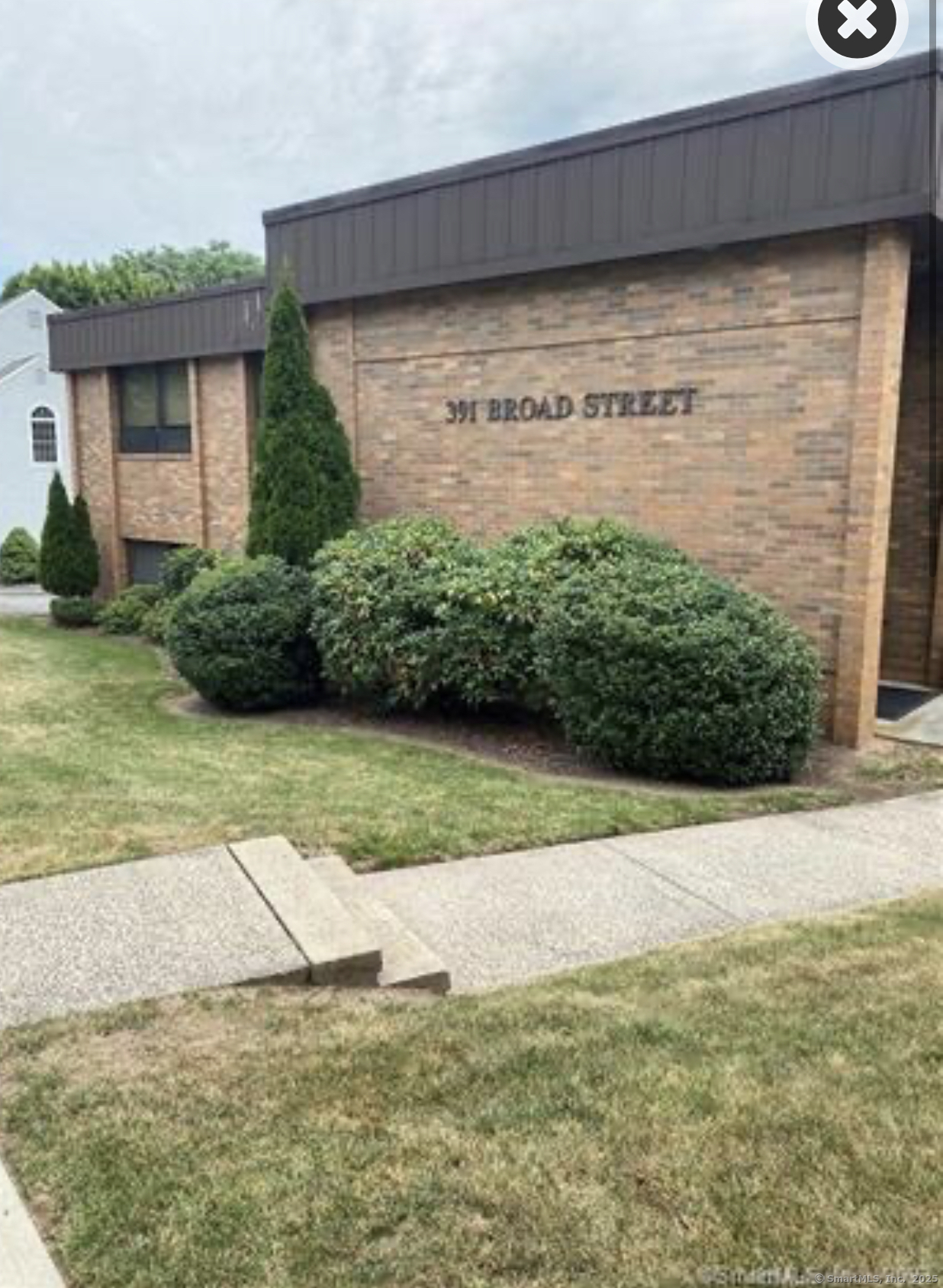 391 Broad Street  Meriden CT 06450 photo