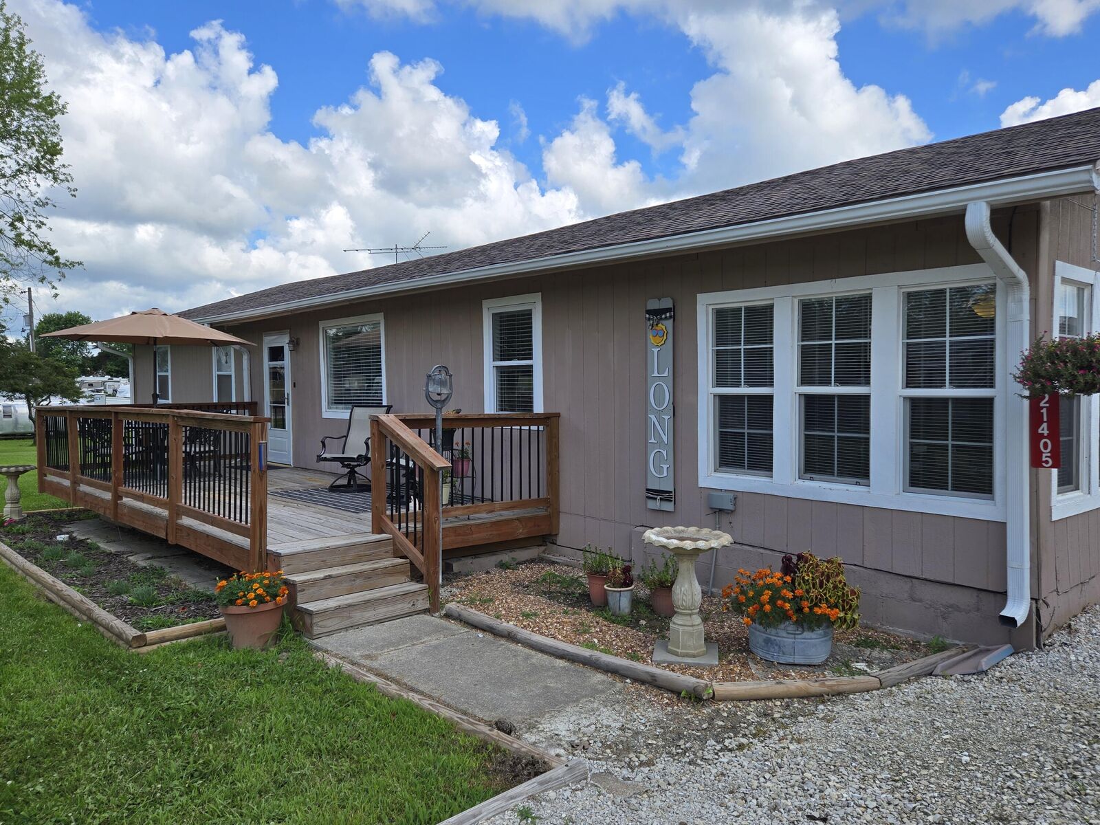 Property Photo: 21405 County Rd 295 Loop MO 65668