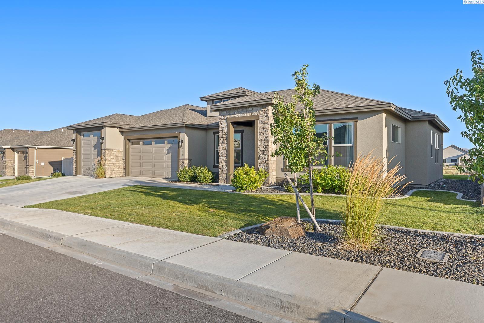 Property Photo:  3216 Wild Canyon Way  WA 99354 