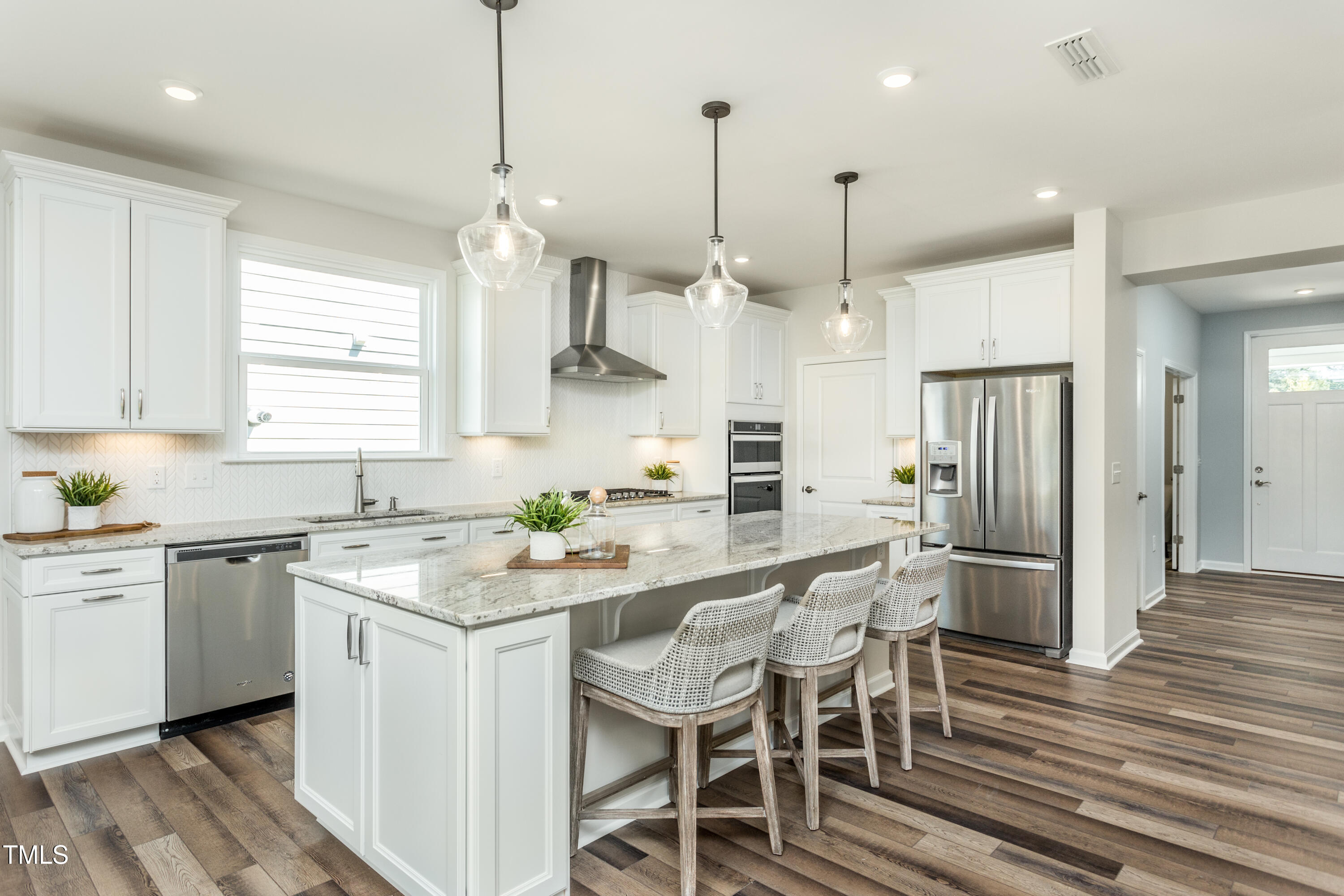 Property Photo: 2425 Forsythia Trail NC 27526