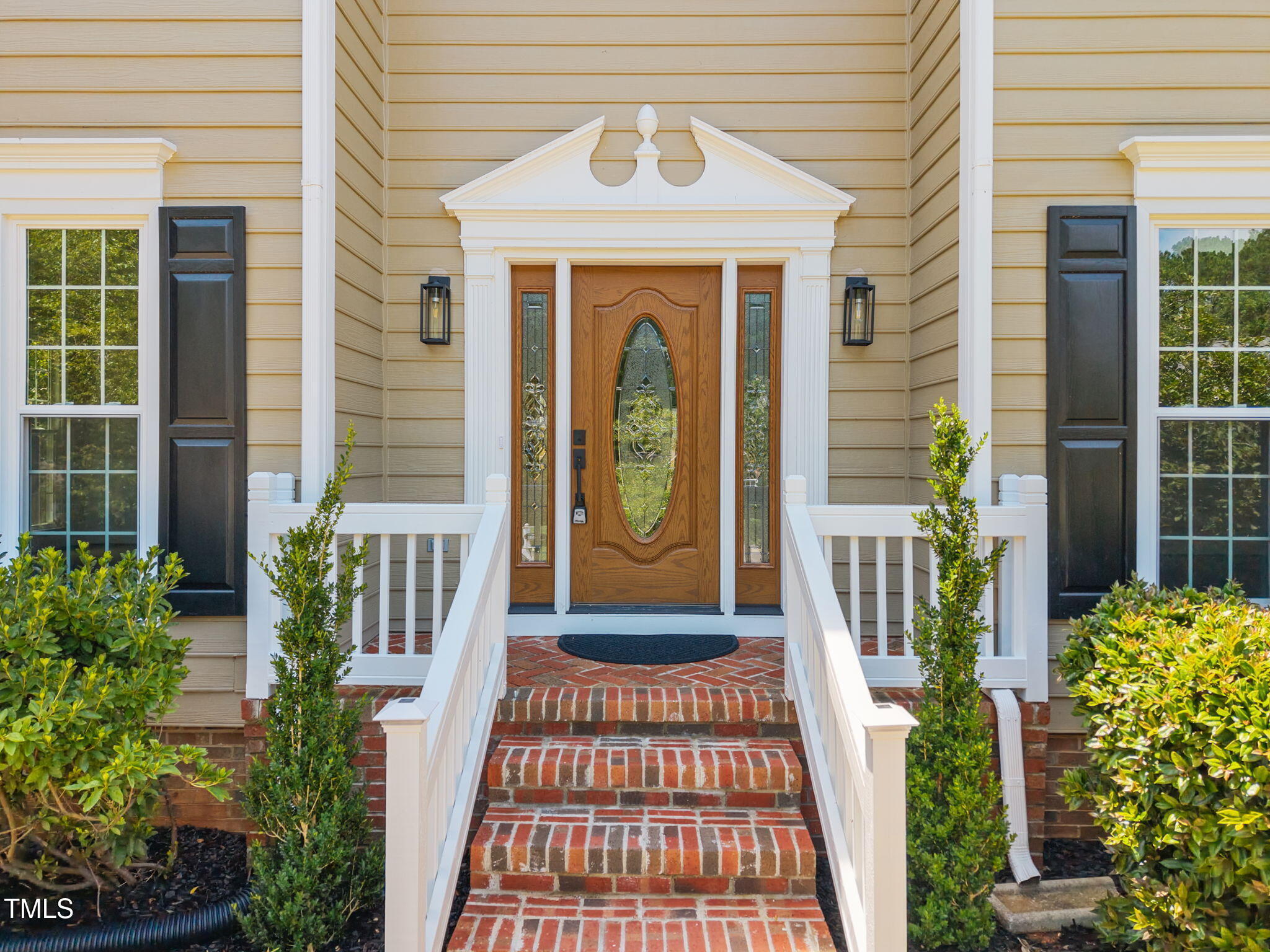 Property Photo: 103 Moss Rose Court NC 27518