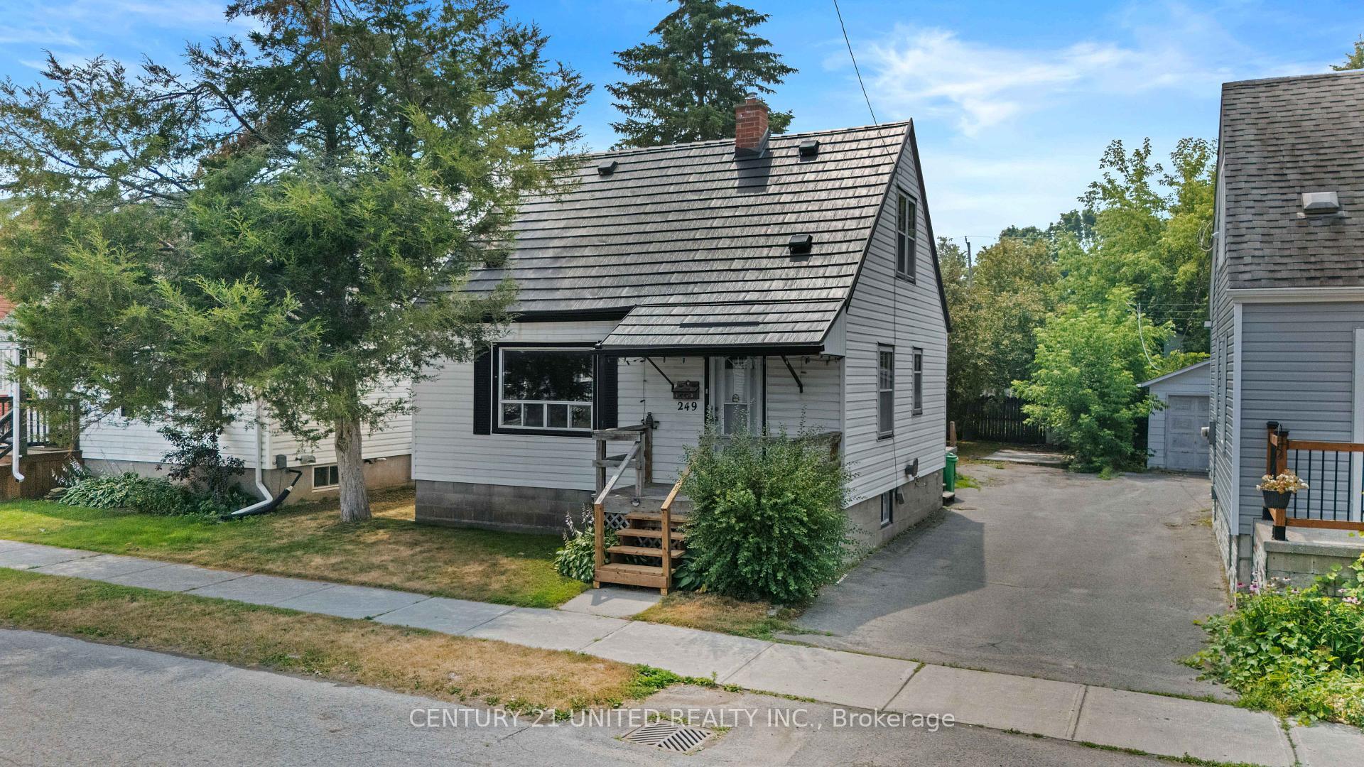 249 Woodbine Avenue  Peterborough East ON K9H 1N8 photo