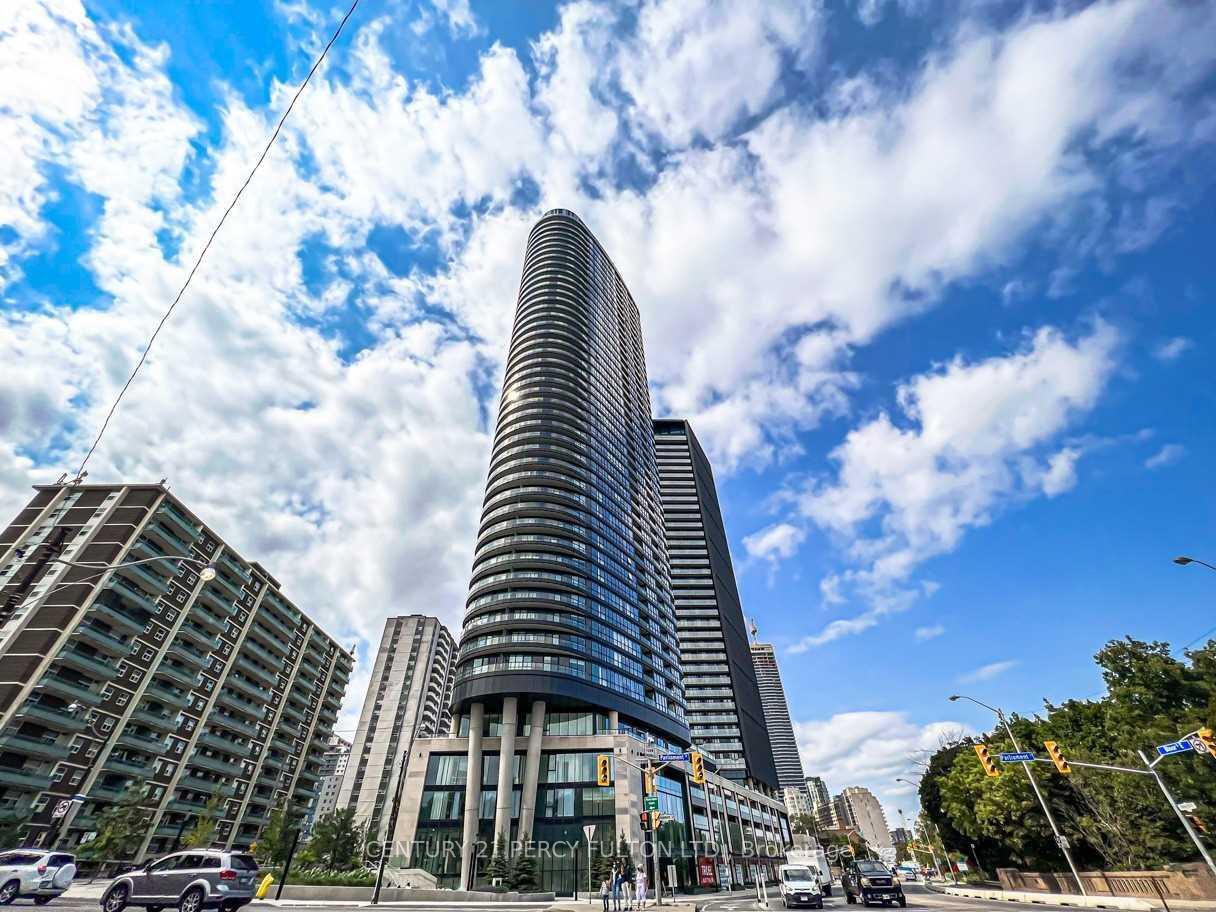 Photo de la propriété: 585 Bloor Street E 3417 ON M4W 0B3