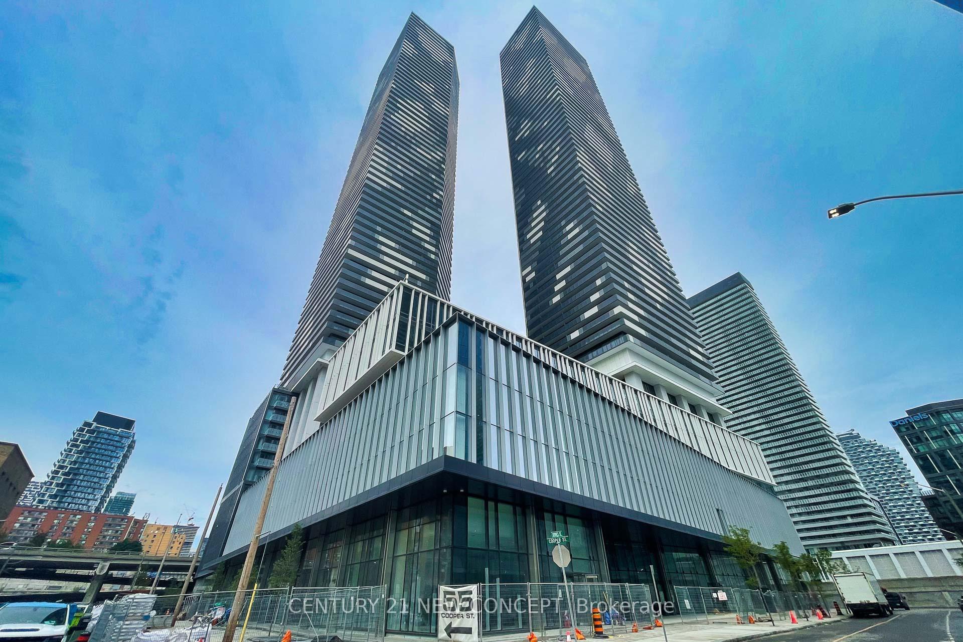 Photo de la propriété: 55 Cooper Street 7702 ON M5E 0G1