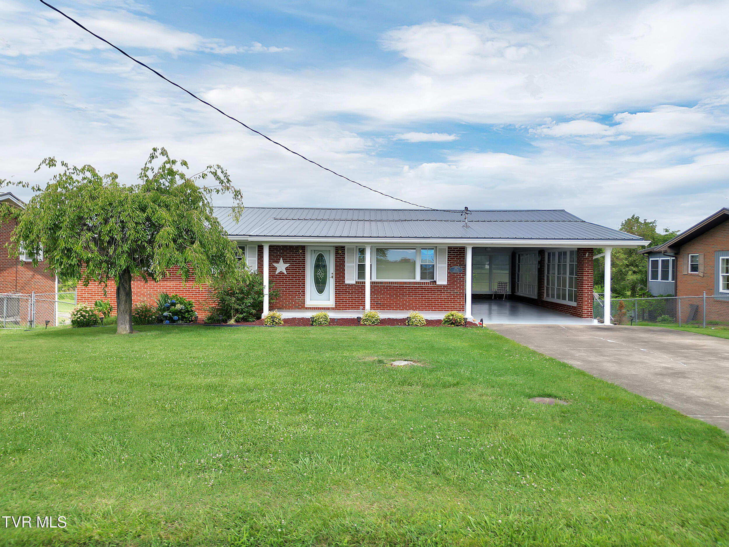 Property Photo: 113 Virginia Drive TN 37745