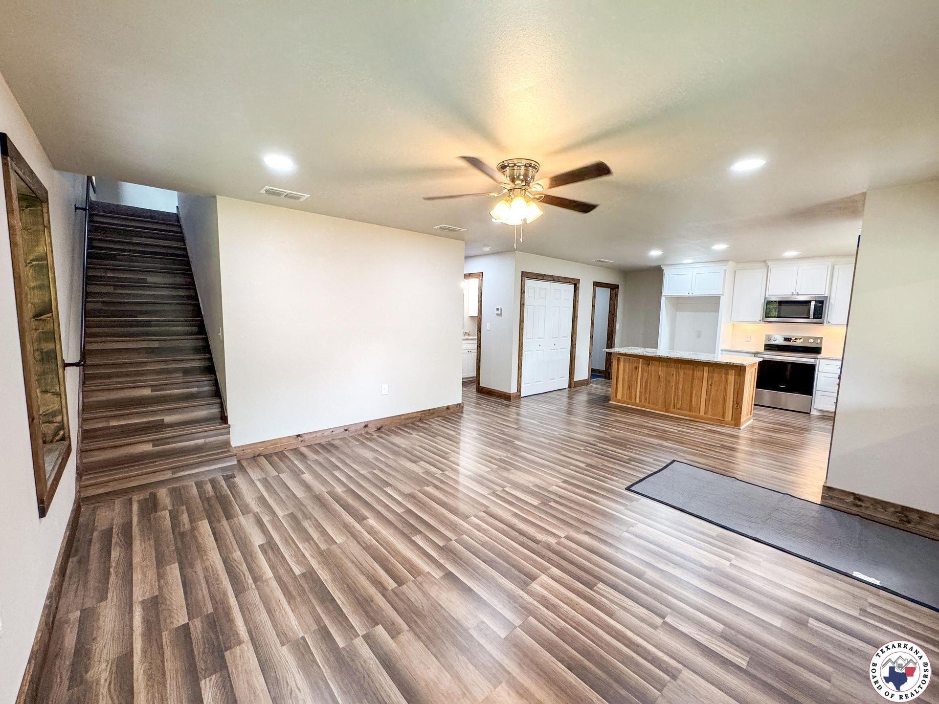 Property Photo: 21 County Road 4449 TX 75555