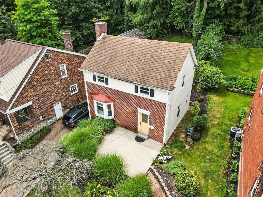 Property Photo: 724 Center Ave PA 15202