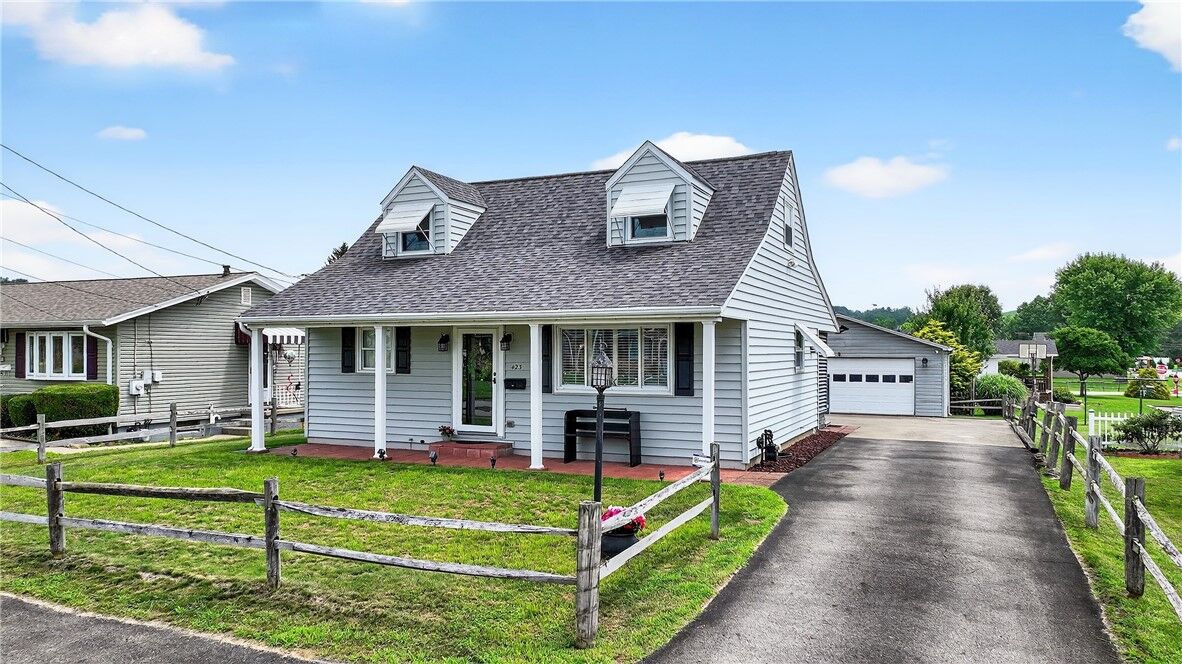 Property Photo: 423 Victoria Street PA 15012