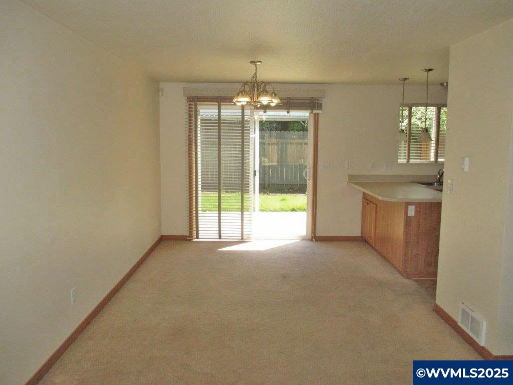 Property Photo:  1344 Vista Av  OR 97302 