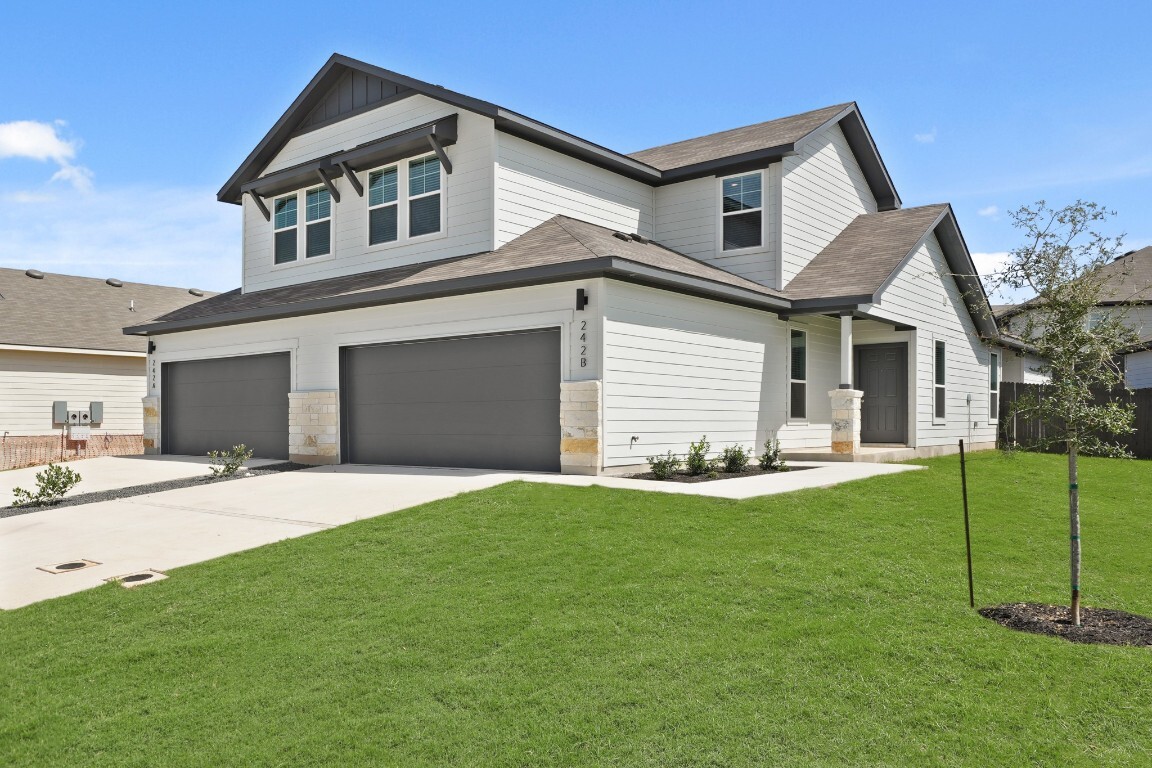 Property Photo: 242 Schrader Drive B TX 78610