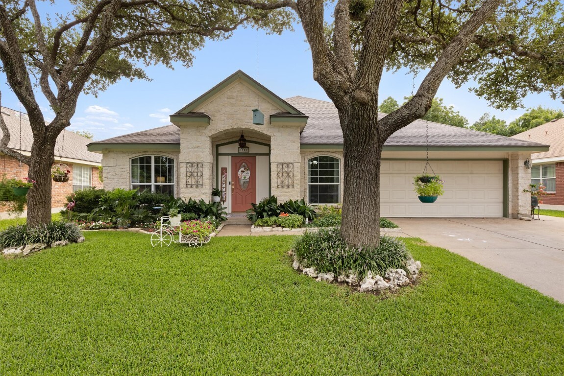 Property Photo:  8907 Marthas Drive  TX 78717 