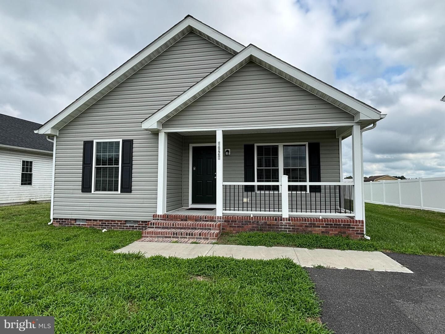 Property Photo:  1920 N Old Mill Drive  MD 21851 